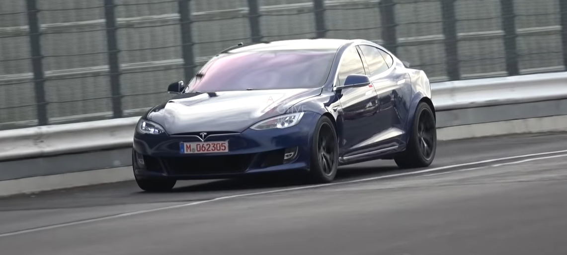 Tesla продолжила подготовку к рекорду на «Нюрбургринге».
