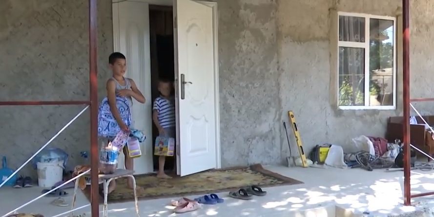 Соотечественники из Франции помогли малообеспеченным семьям в Молдове.
