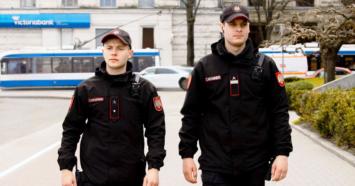 Peste 800 carabinieri, mobilizați într-o săptămână pentru menținerea ordinii publice.