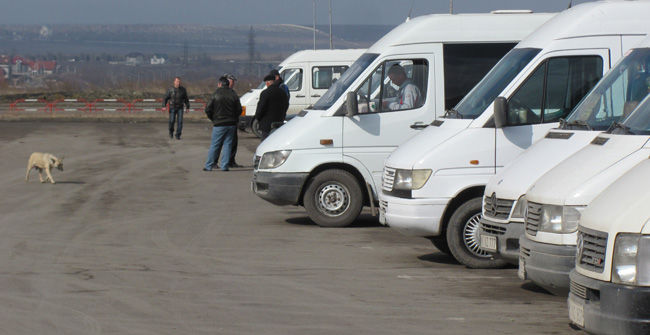 Prestatorii de servicii transport public cer mărirea tarifului până la 3 lei pentru o călătorie. Foto: timpul.md