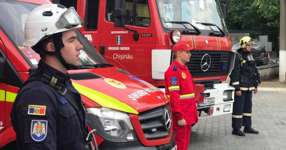 Noapte în alertă pentru salvatori: 33 de apeluri, recepționate în urma inundațiilor.