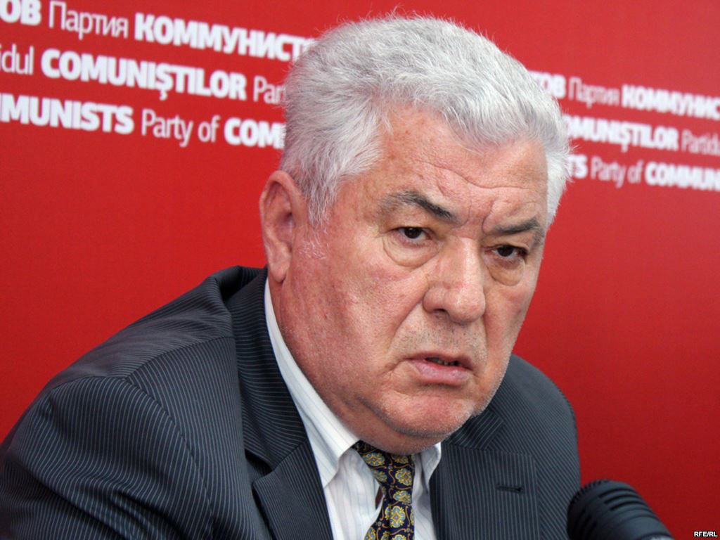 По словам Воронина, «КС и его решения становятся все более непредсказуемыми и опасными».