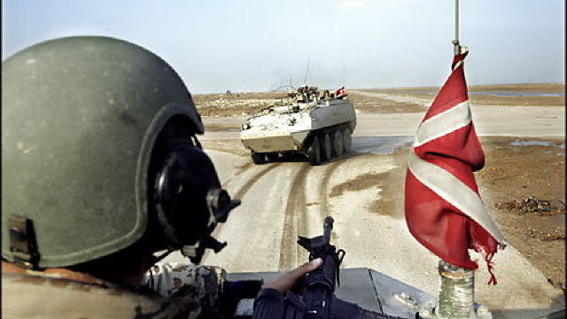Danemarca îşi suplimentează numărul militarilor din Afganistan.