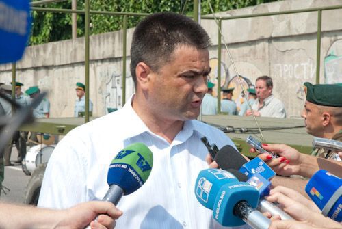 Într-o postare pe o rețea de socializare, Marinuța a calificat spusele lui Timofti drept un derapaj și un atac la persoană.