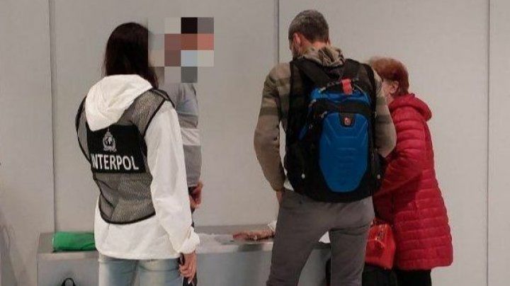 В Молдову экстрадировали осужденную за мошенничество женщину.
