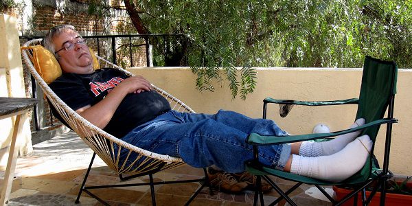 Сегодня в Испании рабочий день длится с 10 часов утра до 2 часов дня, а после сиесты работу продолжают с 17 до 20 часов вечера.
