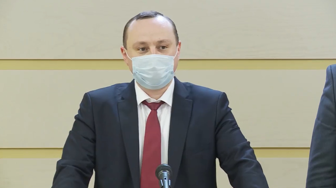 Батрынча о решении КС: Оно политическое и принято под давлением извне.