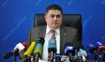 Вице-премьер, министр экономики Октавиан Калмык.