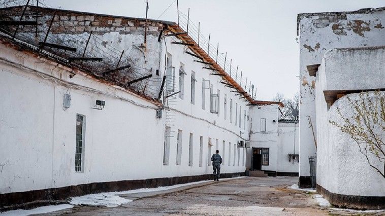 Закон об отмене сокращения срока из-за условий содержания прошел первое чтение.