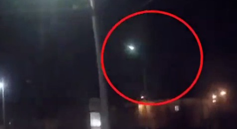 Житель Мурманска снял на камеру  момент падения яркого объекта.