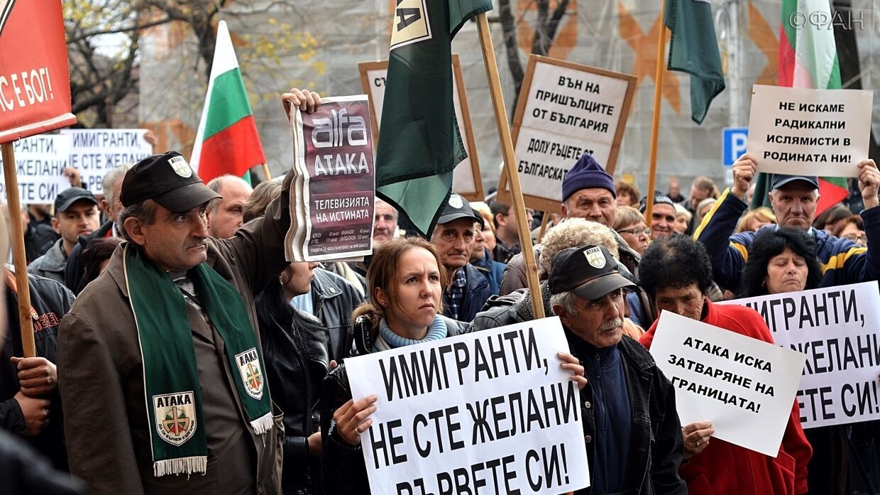 Болгария потребует от ЕС финансовой помощи для борьбы с мигрантами.