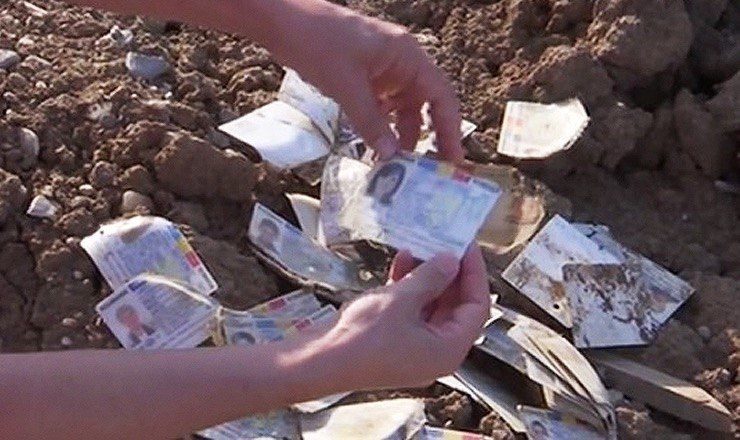 В Бухаресте обнаружили множество сгоревших паспортов.