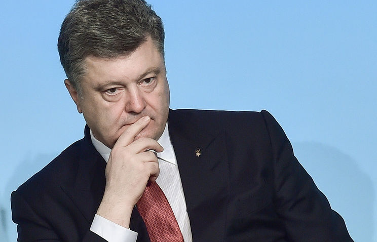Права румын и других национальных меньшинств на Украине серьезно нарушаются.