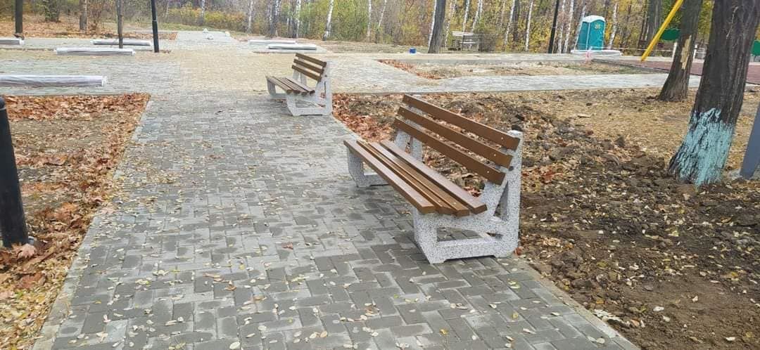 На Телецентре завершаются работы по восстановлению еще одного сквера.