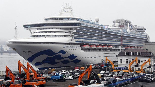 Круизная компания выплатит компенсации пассажирам Diamond Princess.
