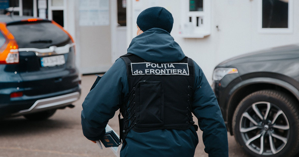 O ucraineancă a încercat să mituiască un polițist de frontieră.