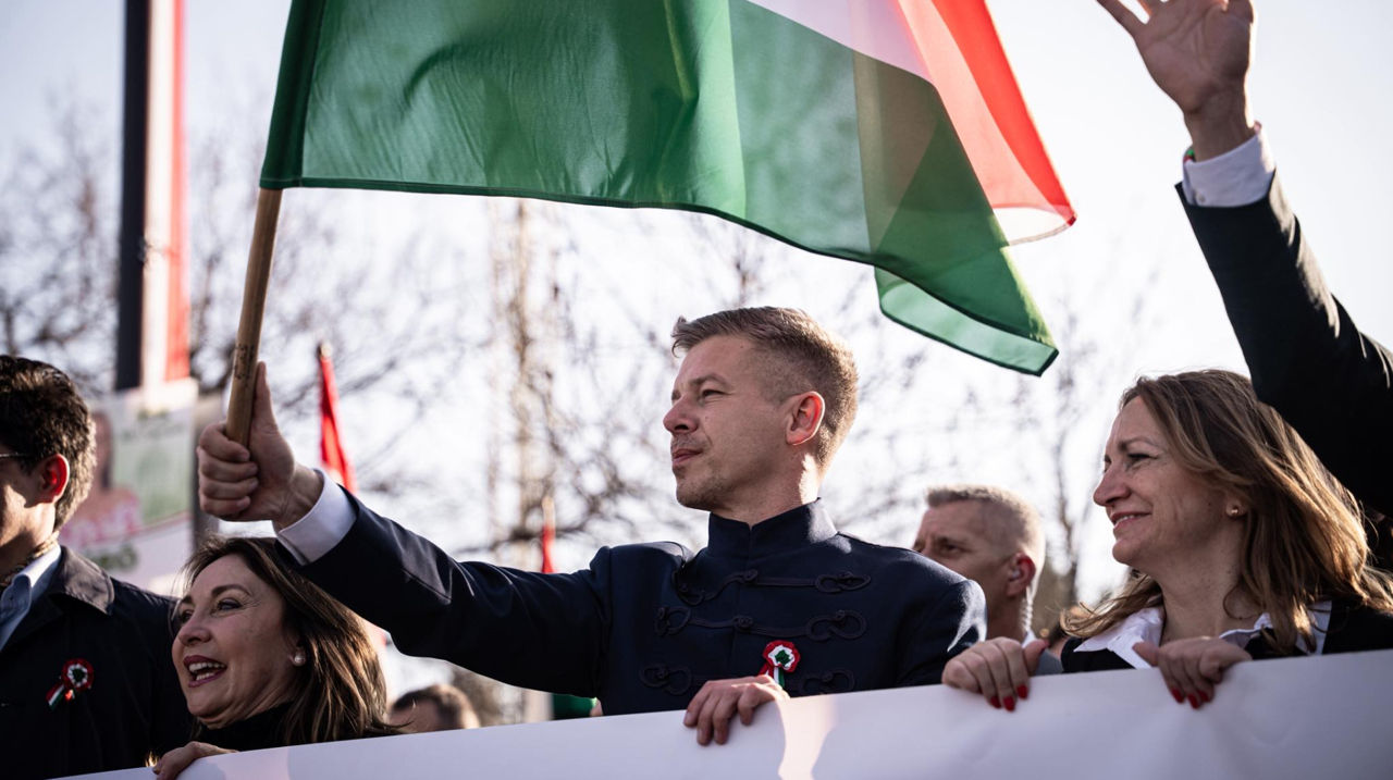 Liderul opoziției maghiare a anunțat despre riscul ieșirii Ungariei din UE în cazul victoriei lui Orban.