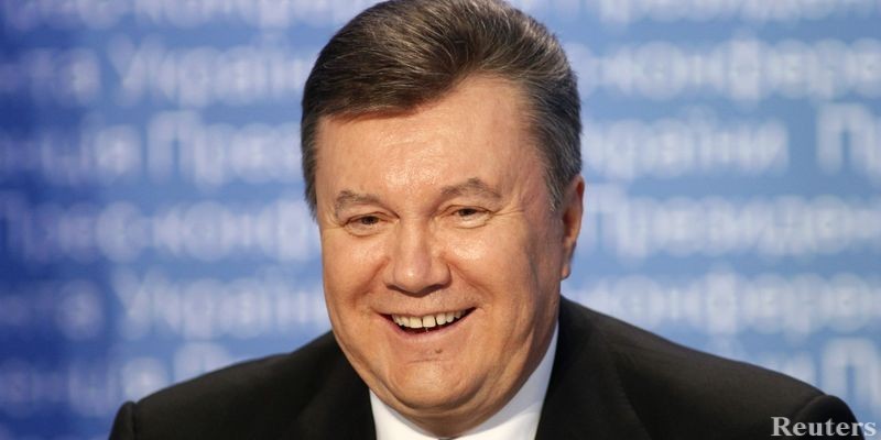 Президент сделал большую паузу, улыбнулся и в итоге произнес это слово на русском.