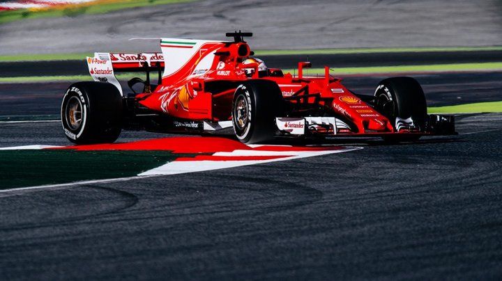 Scuderia Ferrari şi-a prezentat joi monopostul pentru sezonul 2018 de Formula 1.