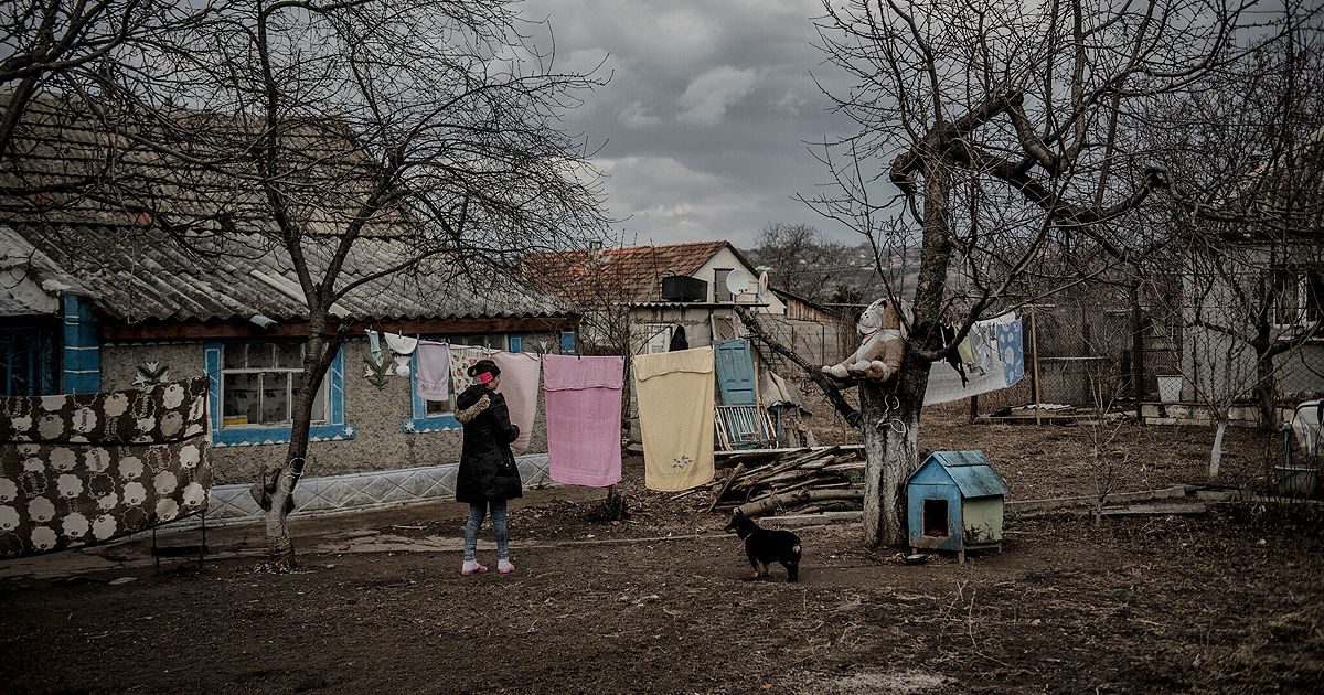 Trei din zece moldoveni trăiesc în sărăcie absolută.