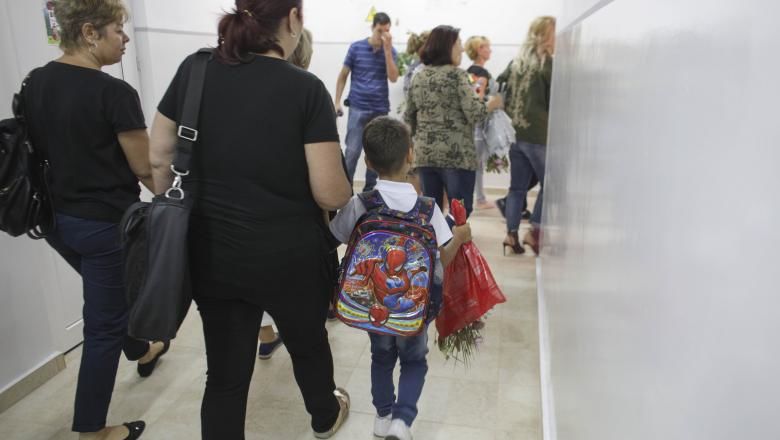 В Румынии родители получат оплачиваемые свободные дни, если школы закроют.