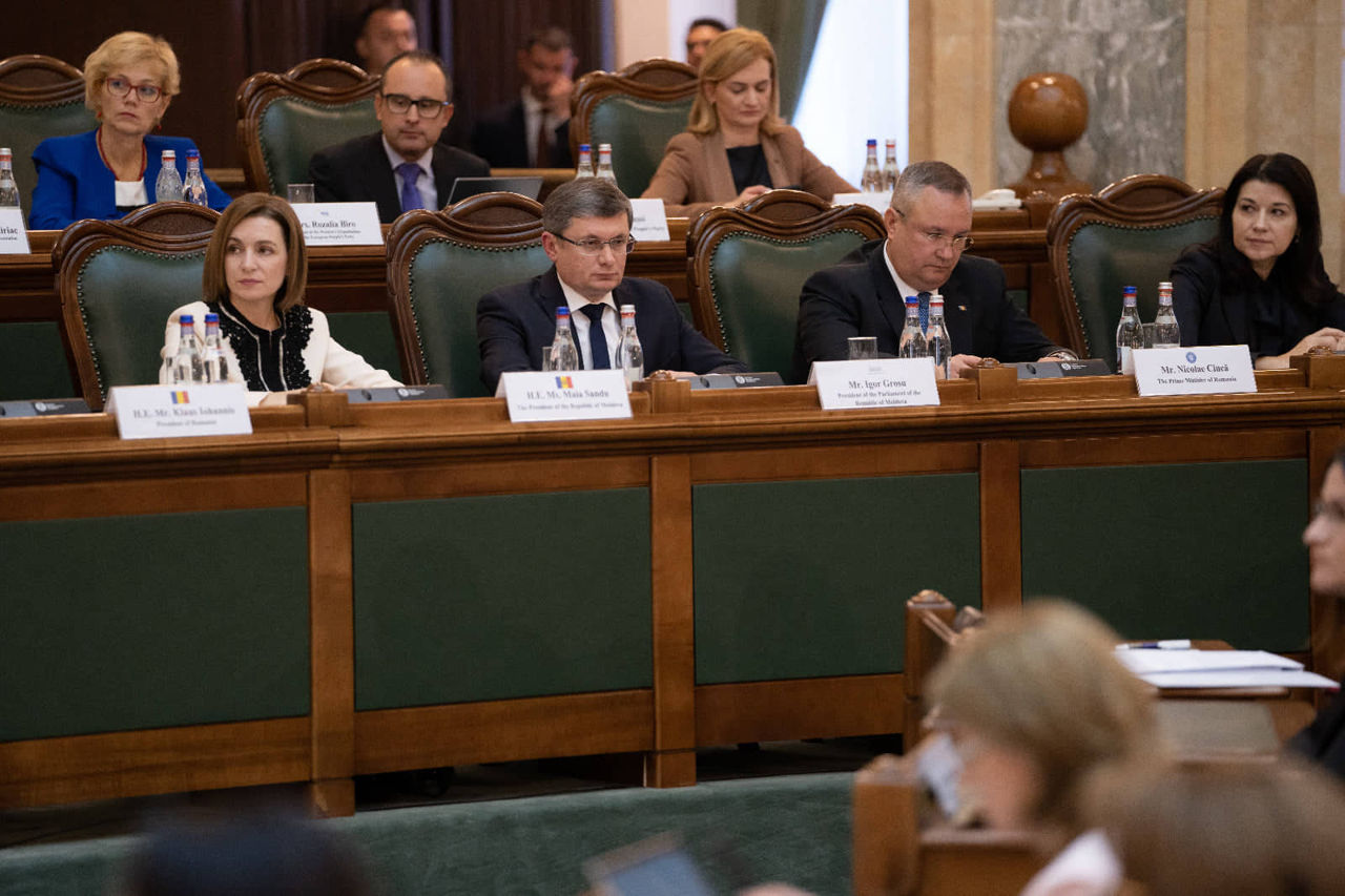 Председатель парламента Игорь Гросу. 