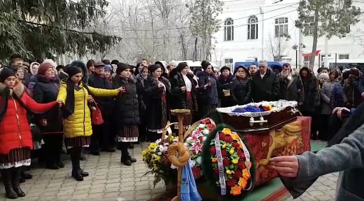 За годы работы Валентина Плетнюк выпустила в жизнь целую армию педагогов, которые работают в разных уголках РМ и за рубежом. Фото: observatorul.md. 