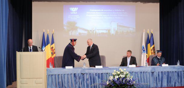 Timofti a primit titlul de Doctor Honoris Causa la Suceava. Foto: președinte.md