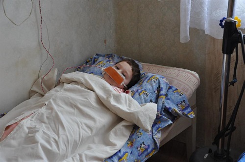 В пятницу группа врачей районной больницы Фалешт сделала пробы Манту детям в селе Скумпия.