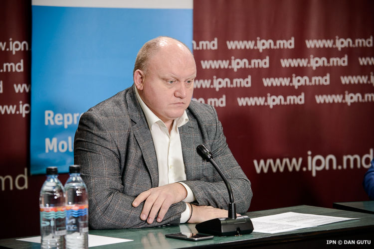 Депутат фракции БКС, вице-председатель Комиссии по вопросам права, назначениям и иммунитету Василе Боля.