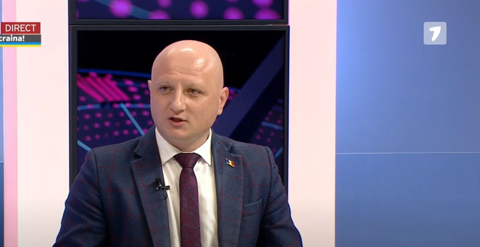 Депутат от ПДС Дориан Истратий.