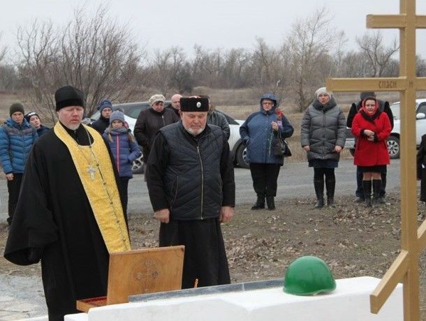 В России открыли памятник геройски погибшим милиционерам из Молдовы.