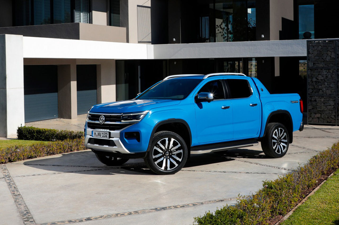 Volkswagen выпустил новый пикап Amarok на базе модели Ford.