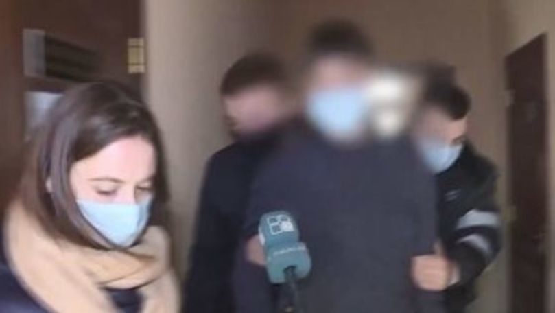 Суд продлил арест обвиняемым в двойном убийстве в селе Болохан.