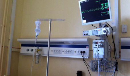 Acuză medicii de moartea fiicei lor. Părinţii unei tinere de 29 de ani, din satul Bursuc, raionul Nisporeni, afirmă că fiica lor a decedat după ce doctorii i-ar fi făcut puncţii fără acordul lor.