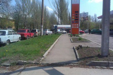 Дефицит бензина в "ДНР" обозначился еще в марте.