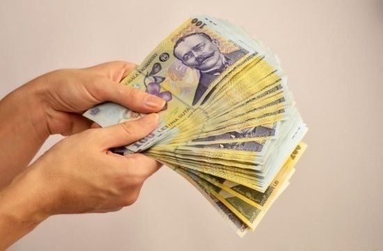 Oraşul din România unde cei care dau examenul auto trebuie să platescă taxa Bisericii
