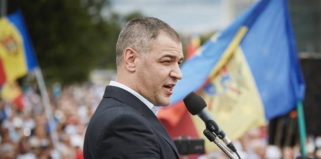 Кандидат в президенты Республики Молдова от Партии национального единства Октавиан Цыку.