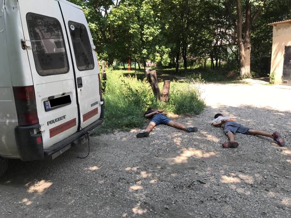 На Ботанике двое несовершеннолетних угнали авто, чтобы покататься.