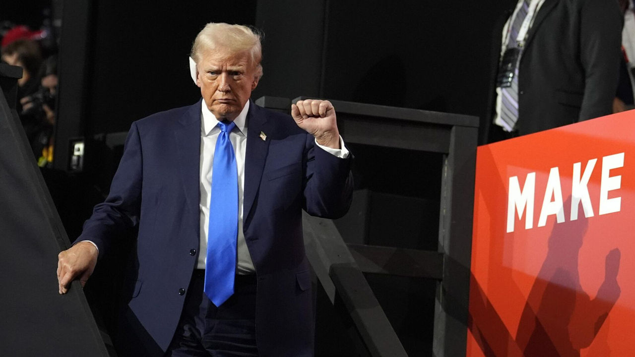 FT: ЕС готовит ответные торговые меры для борьбы с Трампом.