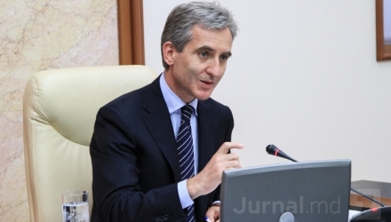 Mai mult, în urma raportului comisiei, va fi publicată și lista celor care se fac vinovați de faptul că mai multe dosare nu sunt duse la bun sfârșit.