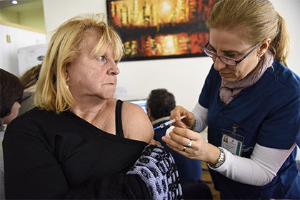 Вакцины могут быть введены внутримышечно, что делает их простыми в использовании.