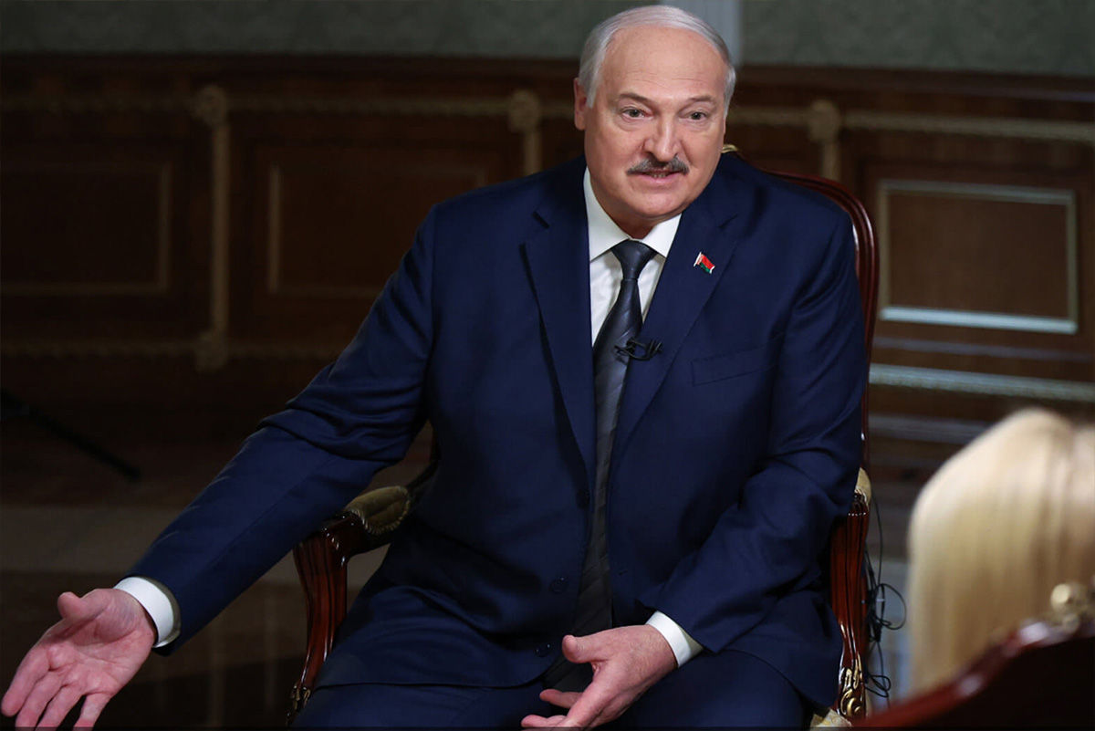 Aleksandr Lukașenko s-a declarat „președinte în retragere”.