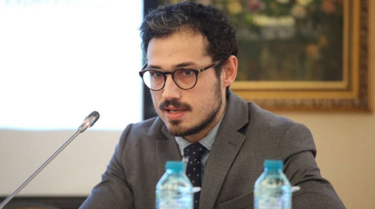 Ченушэ: Контракт с "Газпромом" будет головной болью для ПДС до конца мандата.