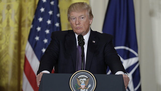 Трамп подписал указ о пересмотре налогового регулирования.