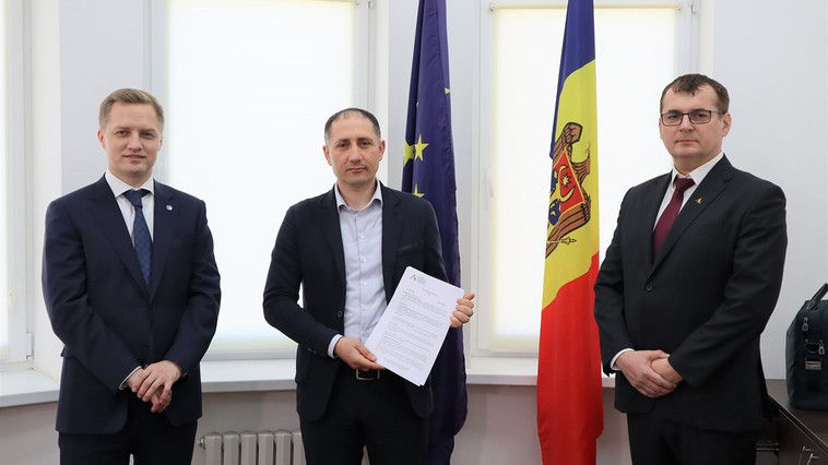 Румыния передаст Молдове помощь для беженцев в виде средств гигиены.