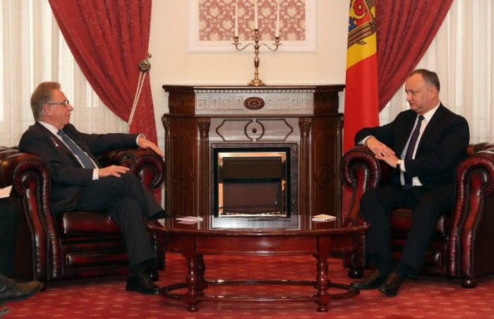 Proiectul preşedintelui Dodon privind modificarea Constituţiei va fi examinat de Comisia de la Veneţia. Foto: presedinte.md 