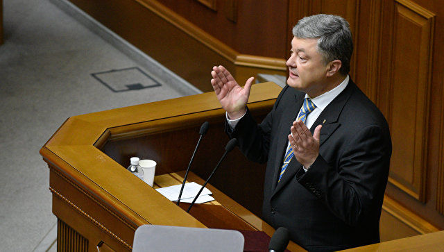 Порошенко ждет введения уголовного наказания за незаконный переход границы.