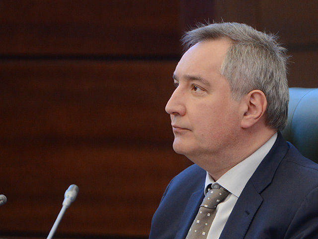 Реальная стоимость этой квартиры - 31 миллион рублей, но добавил, что рыночной цены у нее нет, поскольку это квартира управделами президента.