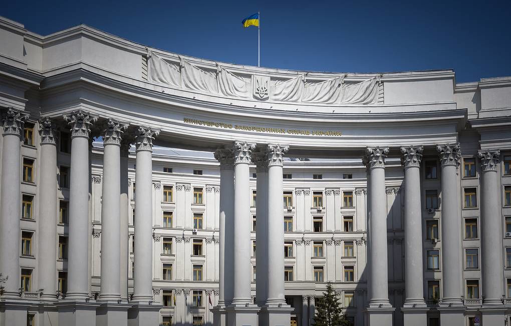 Посла Польши вызвали в МИД Украины из-за осуждения националистов.